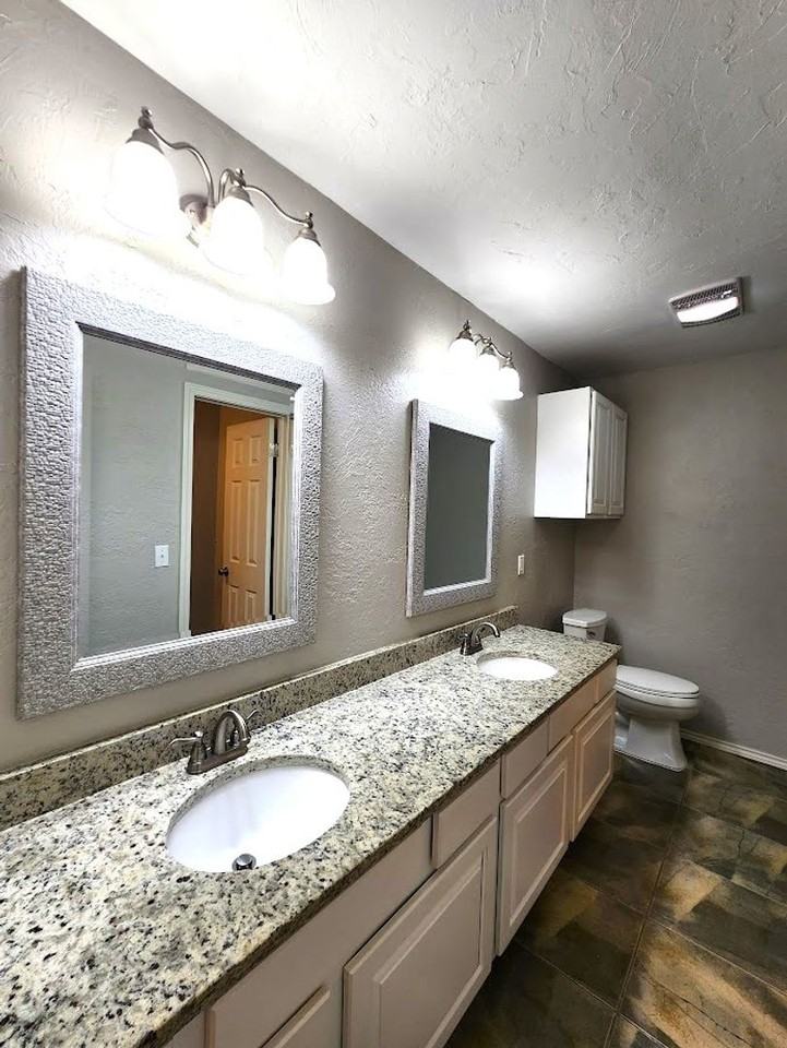 1709 Cimarron Trl - Photo 6 of 48