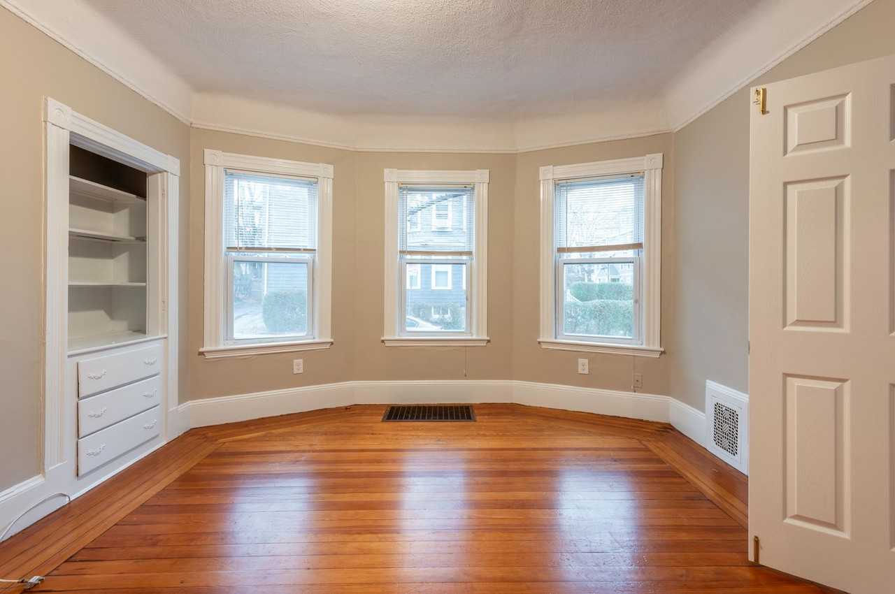 68 Richdale Ave - Photo 7 of 32