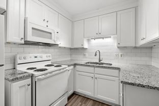 428 Pine Avenue - Photo 1 of 1