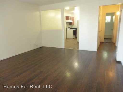 1130 W. Bush St. - Photo 2 of 6