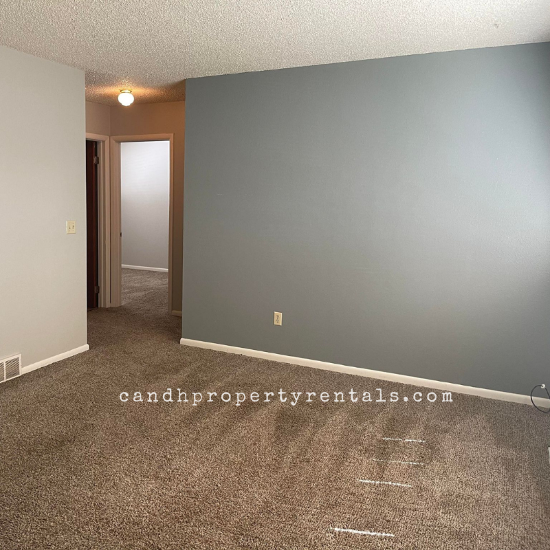 2314 Canyon Drive - Photo 2 of 7