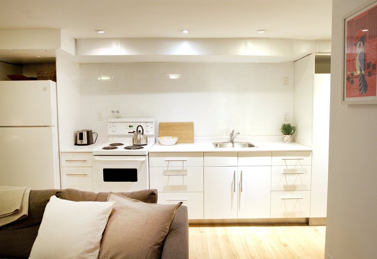 24 Cowan Ave - Photo 2 of 9