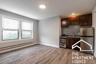 4546 N Damen Ave #211 - Photo 1 of 1