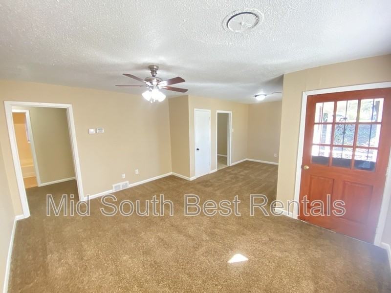 1766 Carlyle Rd - Photo 2 of 9