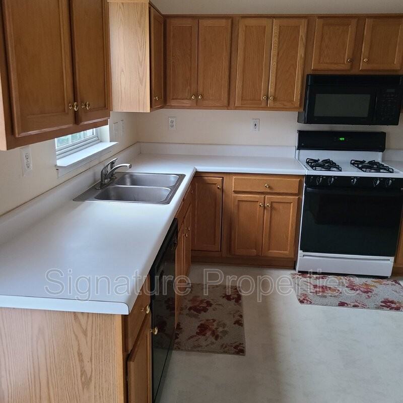 9503 Cottesmore Ln - Photo 2 of 11