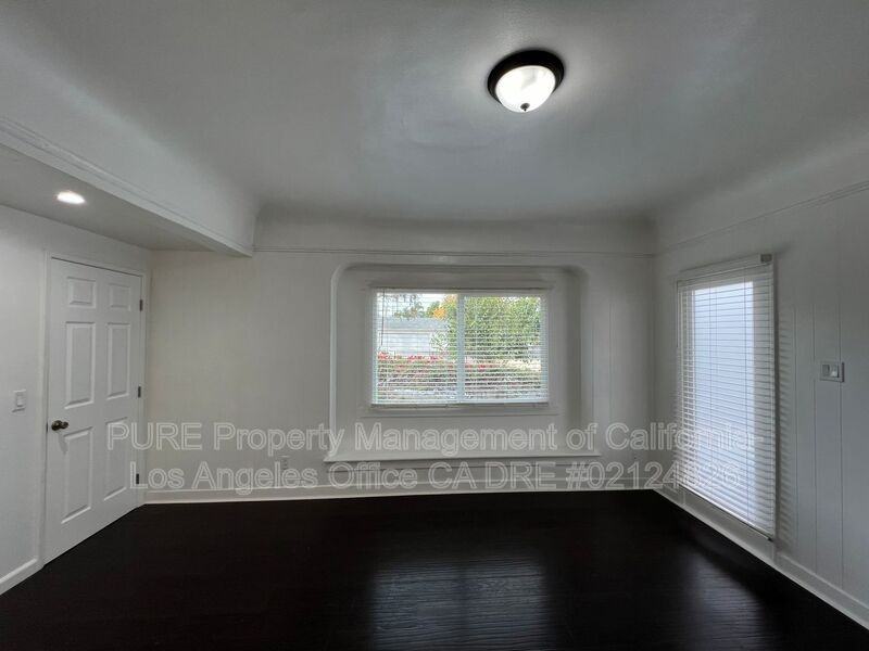 1142 254th St - Photo 3 of 35