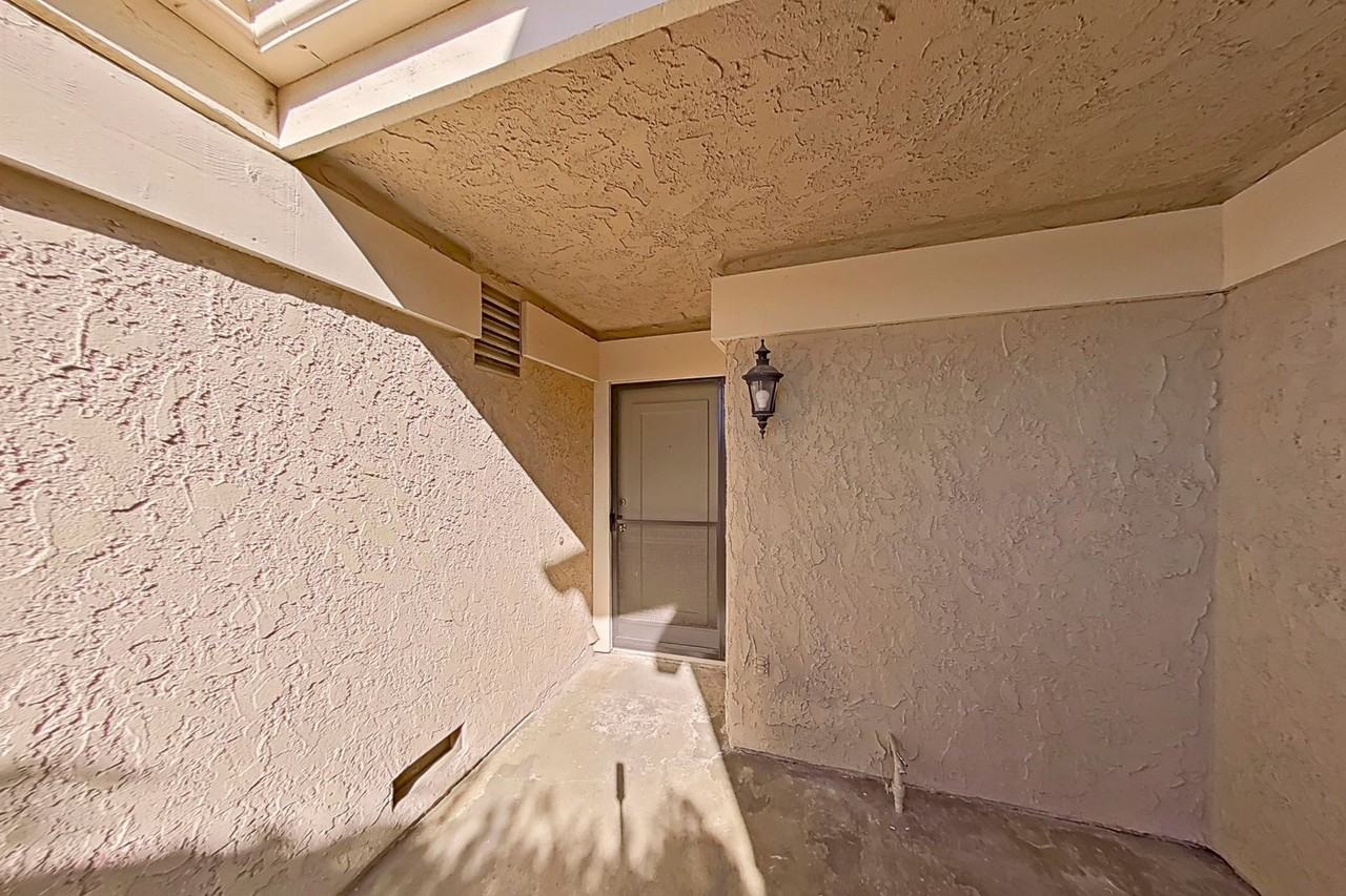 267 Avenida Adobe - Photo 3 of 29