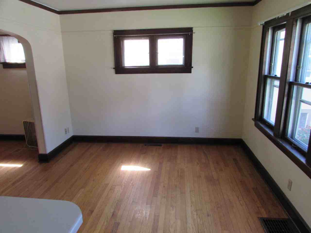 702 W Brittingham Pl - Photo 6 of 16