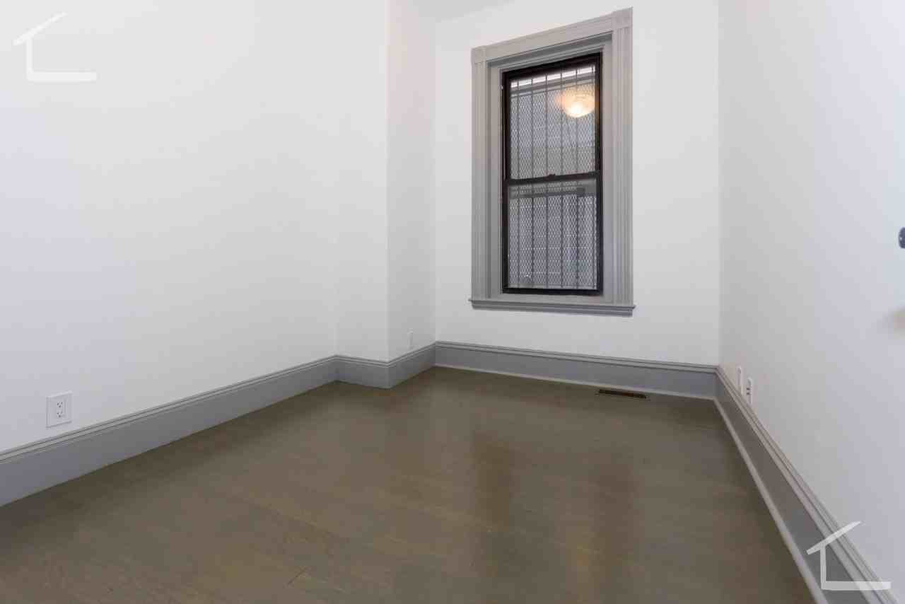 1 Belvidere Place - Photo 3 of 9