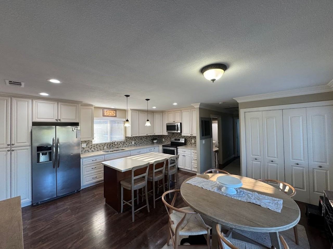 1345 Sunny Acres Ave - Photo 3 of 18