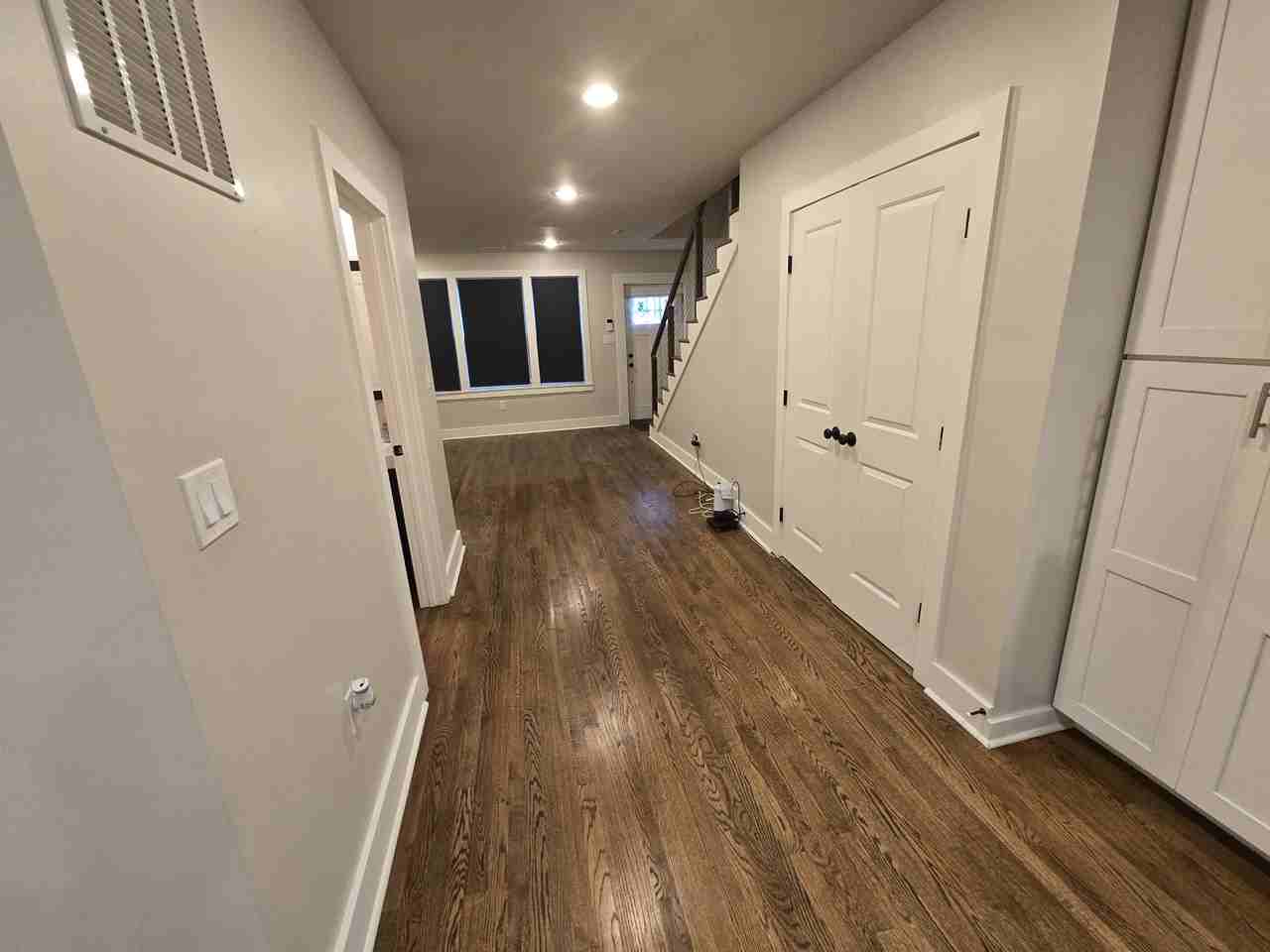 1726 R St Se - Photo 4 of 13