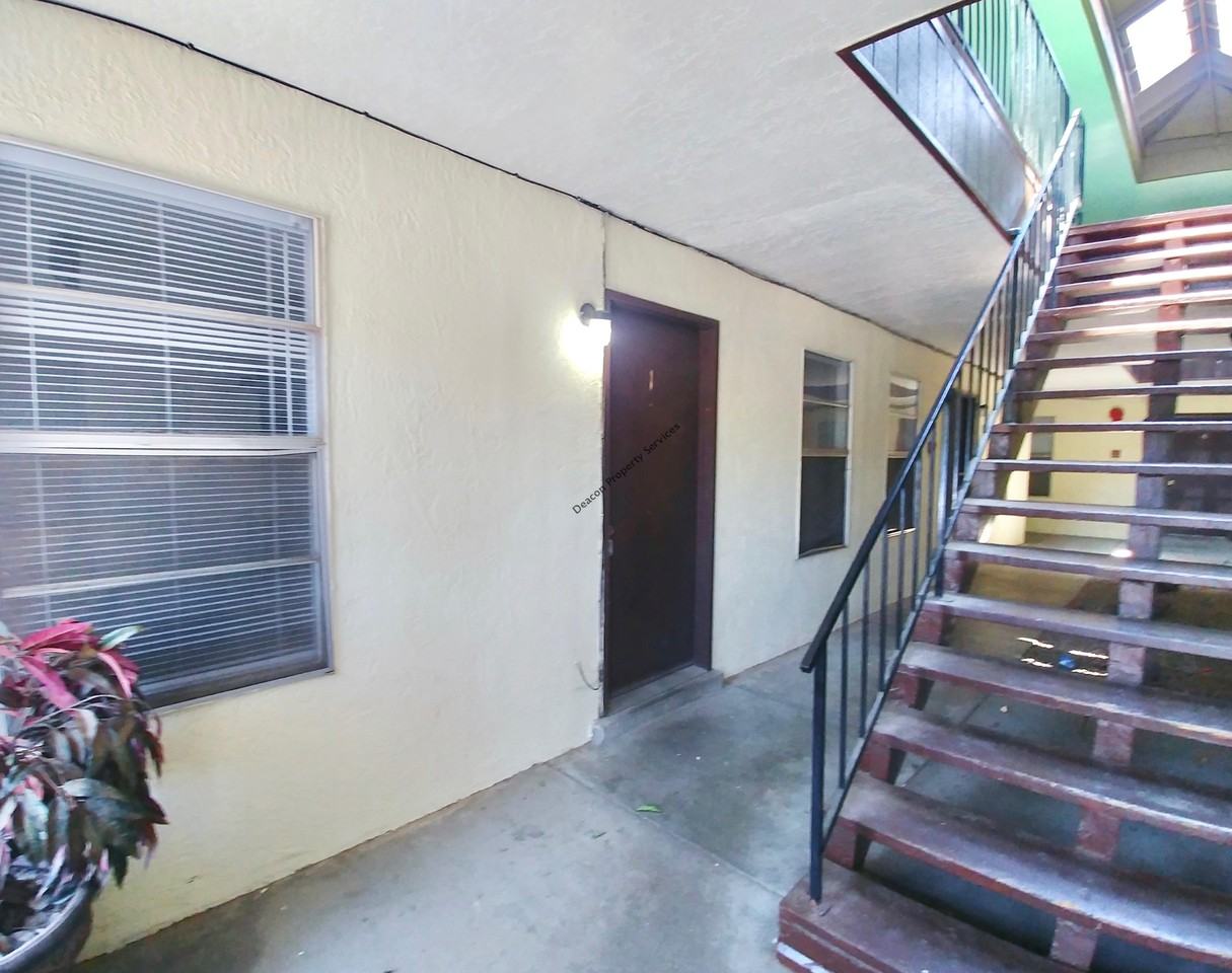 3209 Alta Monte Ct Ne - Photo 4 of 16