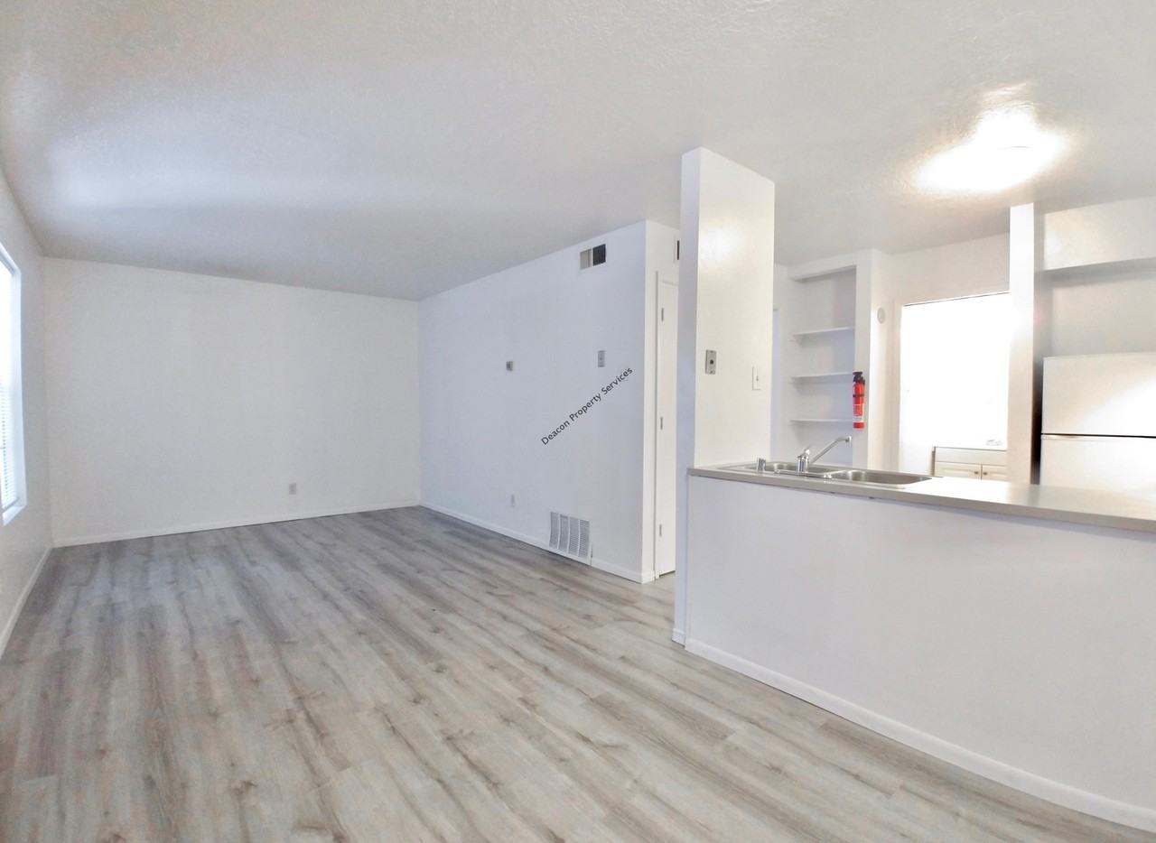 3209 Alta Monte Ct Ne - Photo 5 of 16