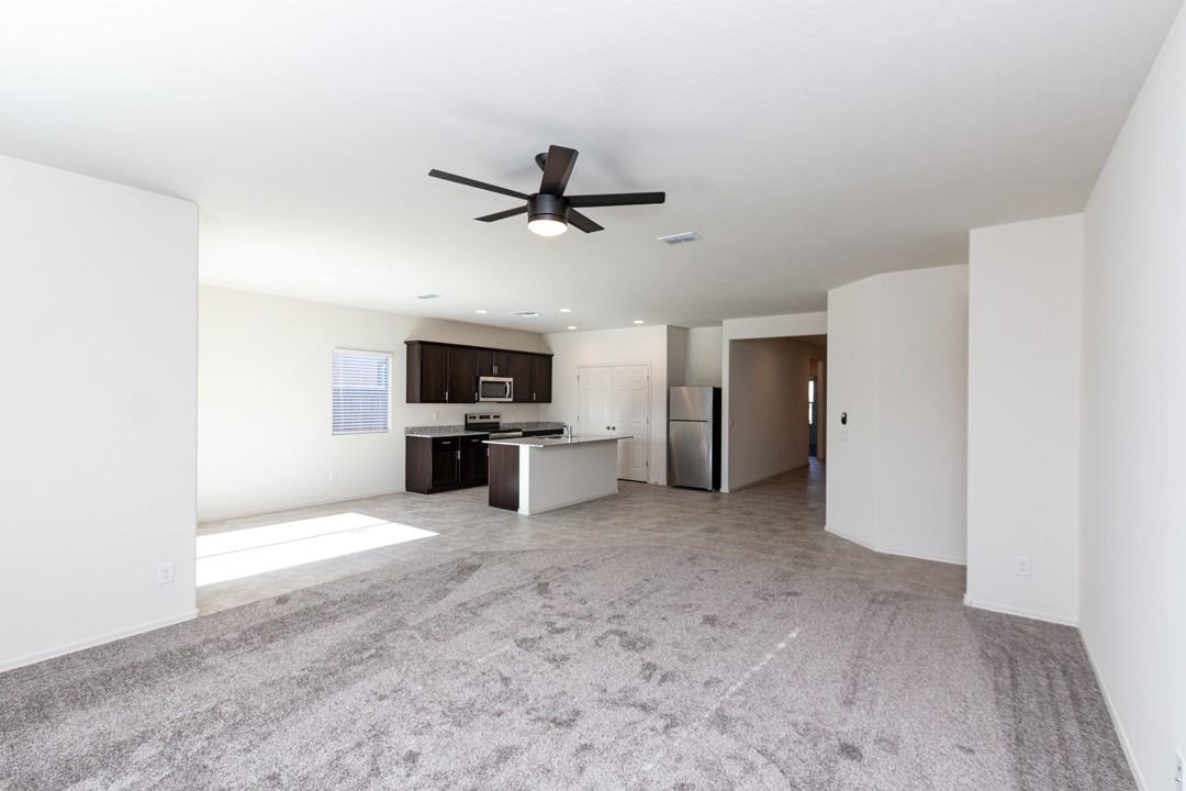 25297 W Atlanta Ave - Photo 3 of 20