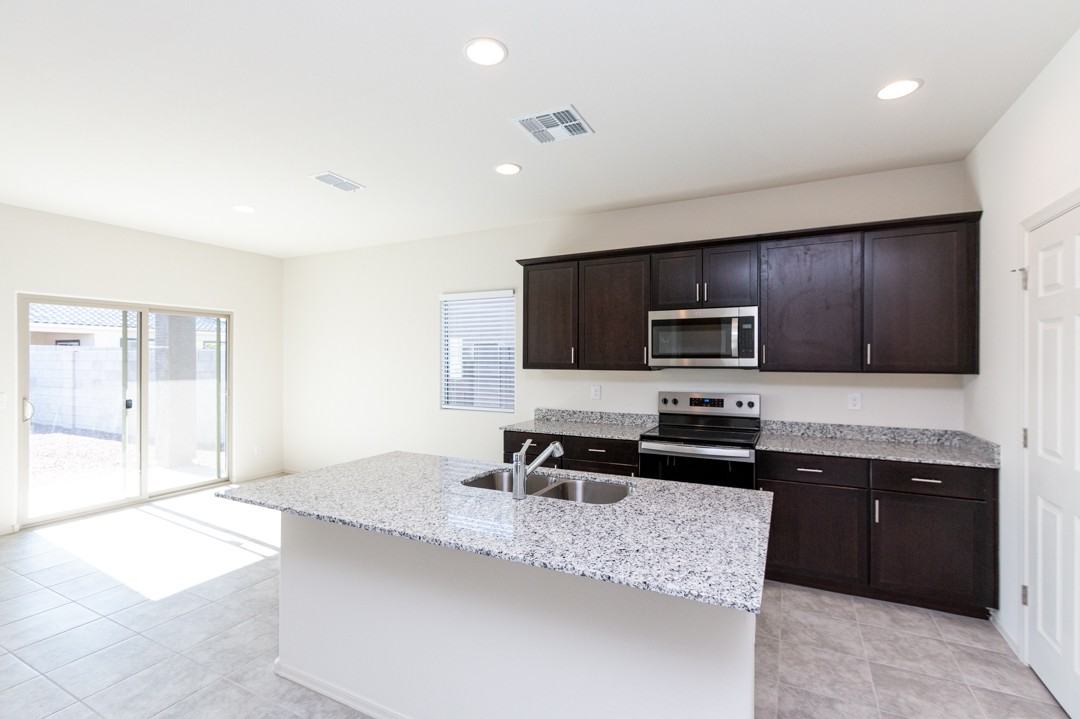 25297 W Atlanta Ave - Photo 7 of 20