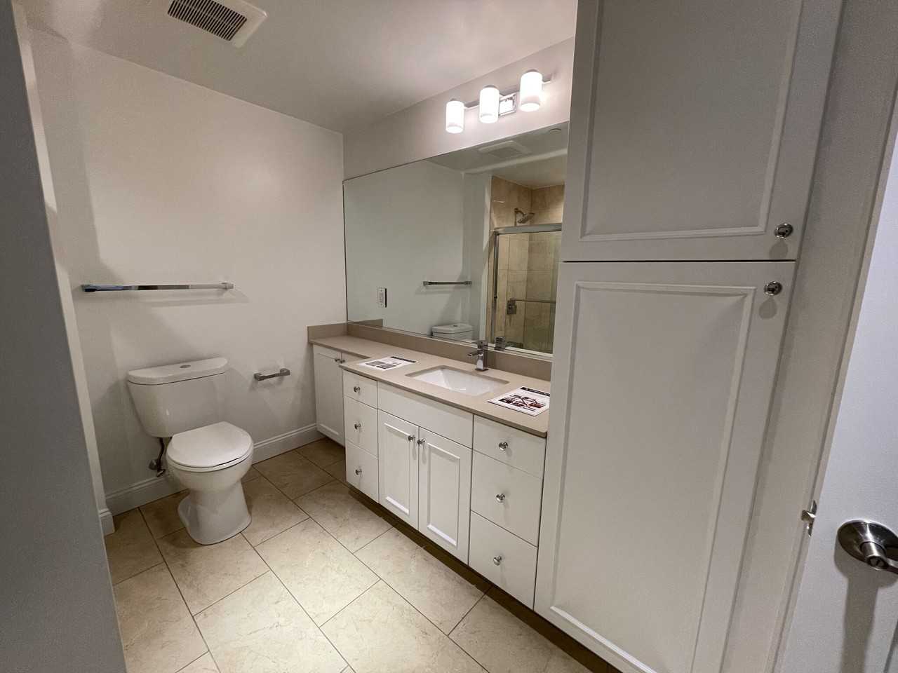 1443 Beacon St #101 - Photo 7 of 32