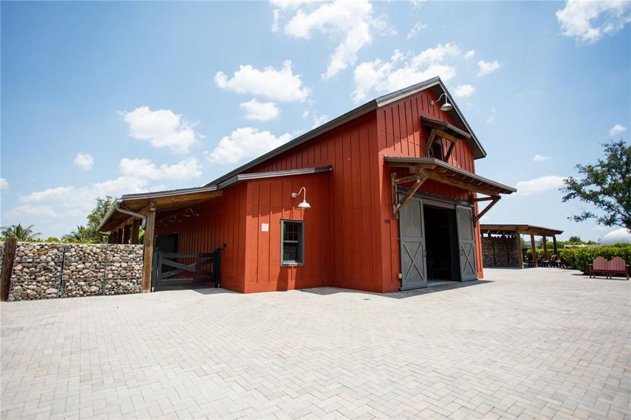 1447 Tangled Orchard Trce - Photo 2 of 10