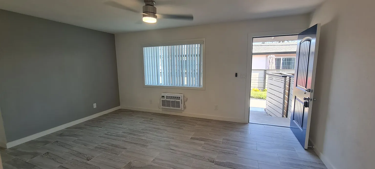 1473 W Almond Ave #0