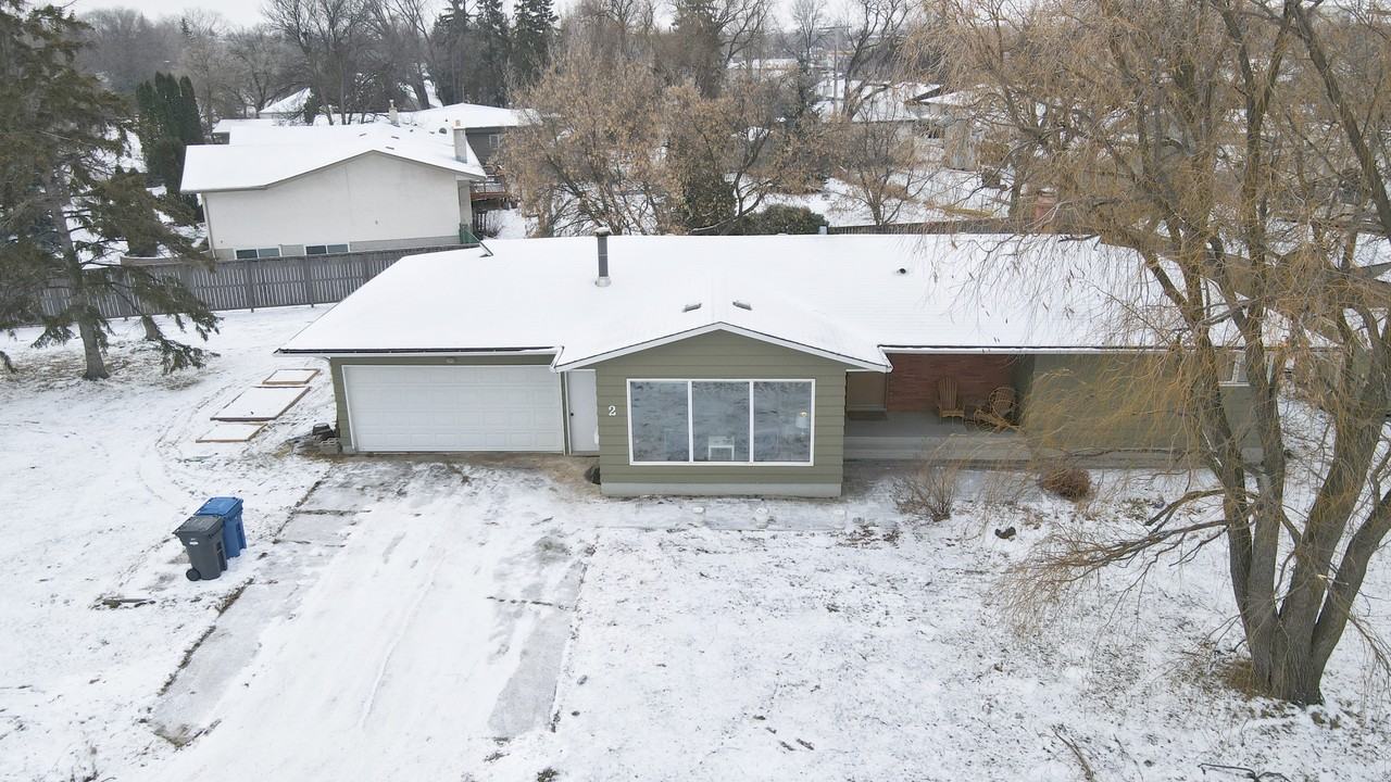 2 Willow Ridge Road - Photo 3 of 32