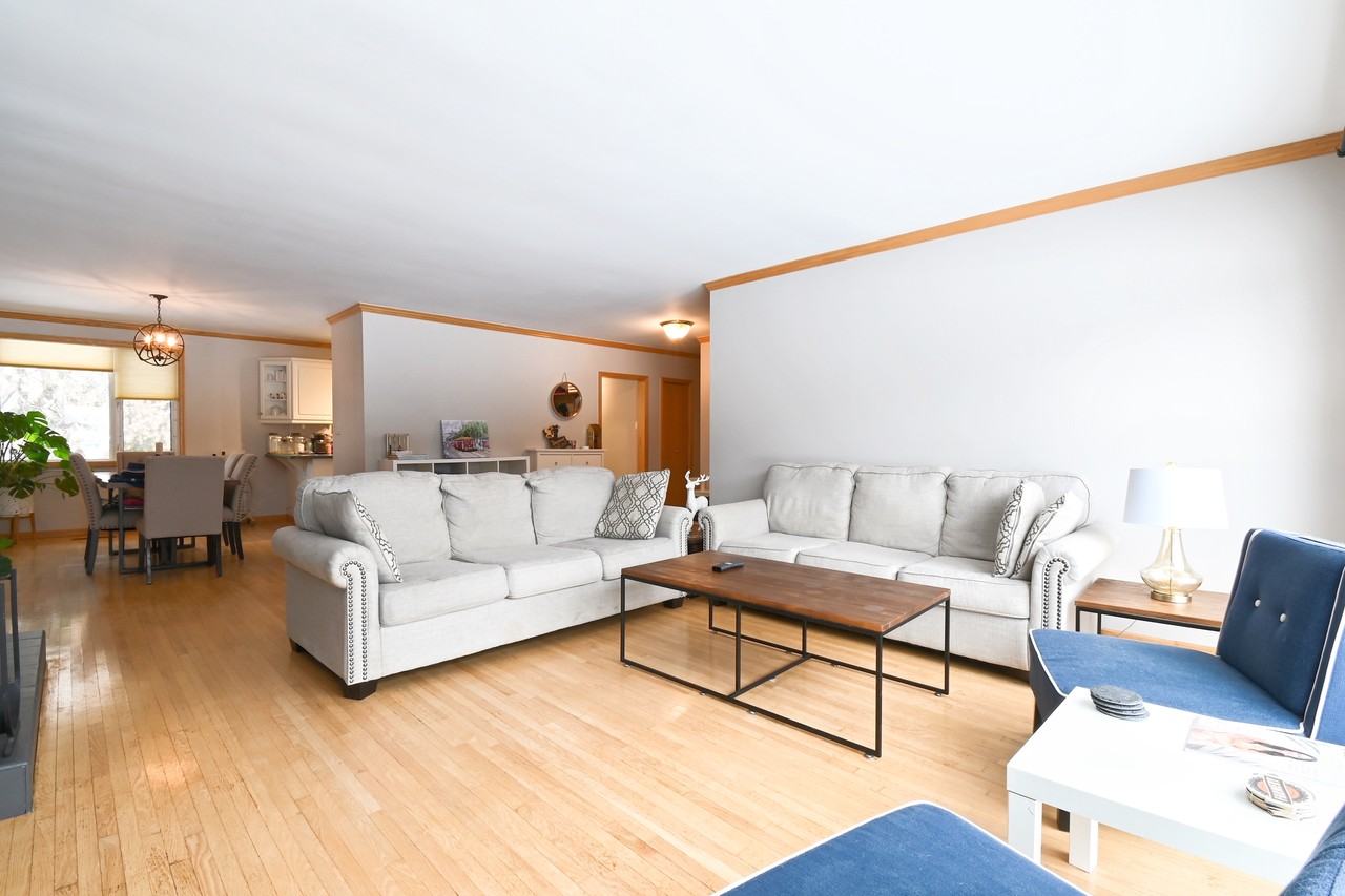 2 Willow Ridge Road - Photo 4 of 32