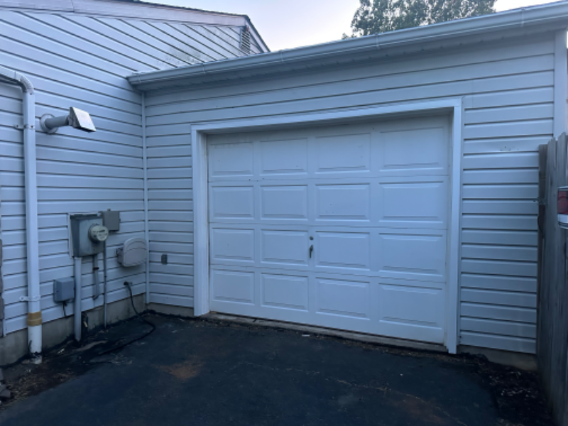 10 Amber Dr - Photo 2 of 10