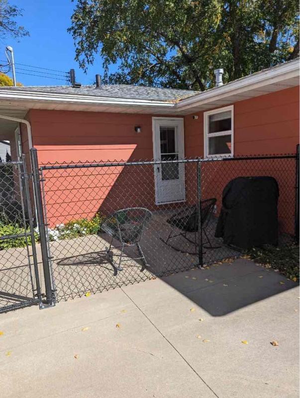 2515 5th Ave Nw - Photo 3 of 16