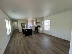 2000 E Frontier Ave #6 - Photo 1 of 1