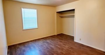 featured image of 113 South Reagan Street