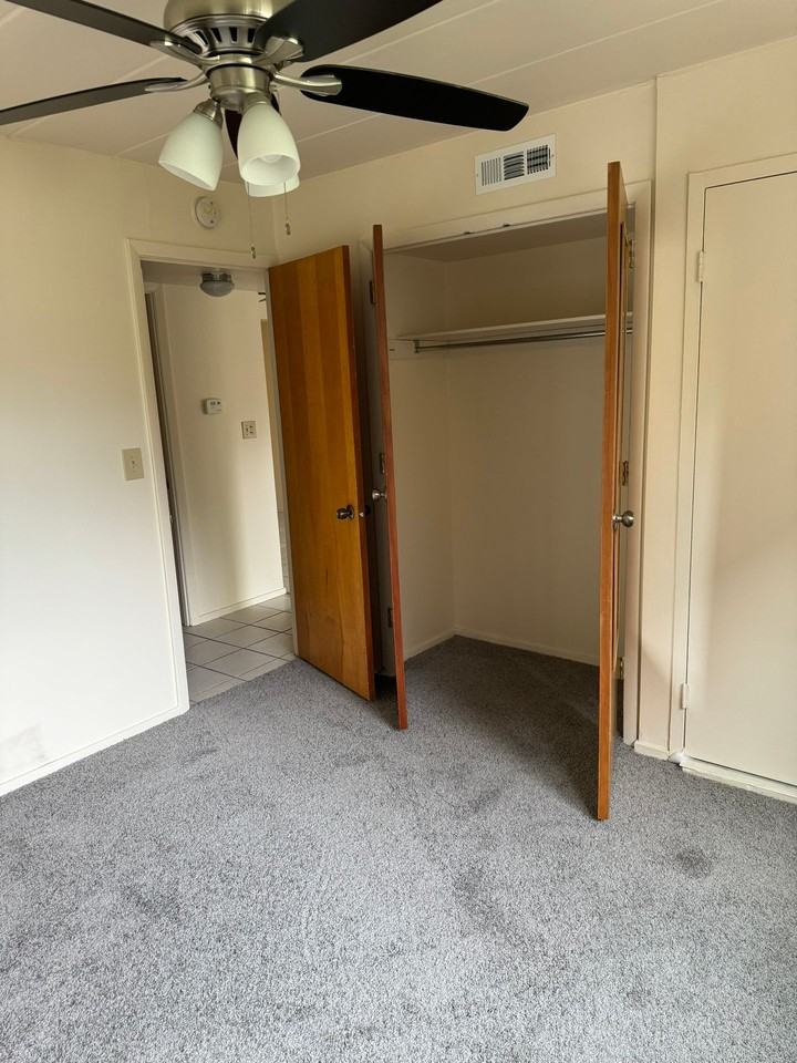 5th Ave Apartments - Photo 4 of 30