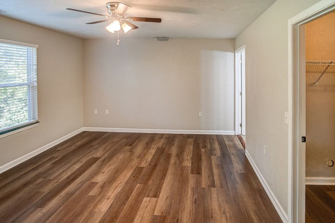 818 Elm Way Ct - Photo 6 of 10