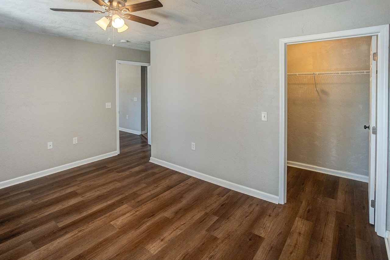 818 Elm Way Ct - Photo 7 of 10