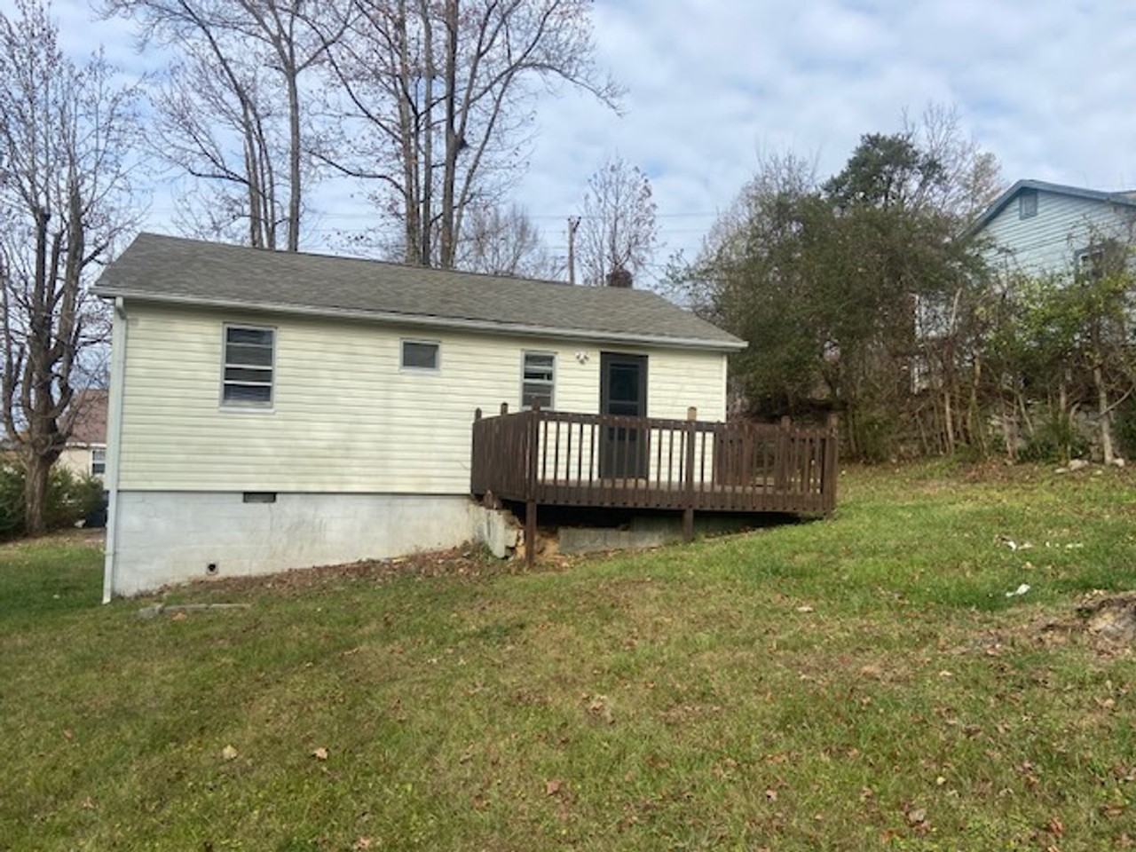 209 2 View Rd - Photo 2 of 12