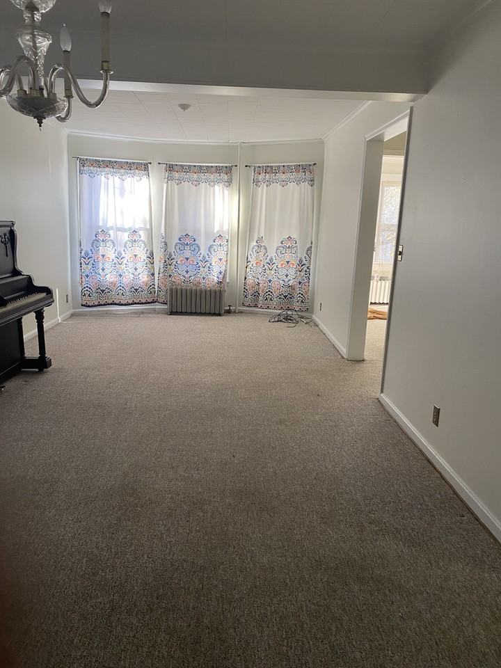 12 Washington St #12 - Photo 2 of 13