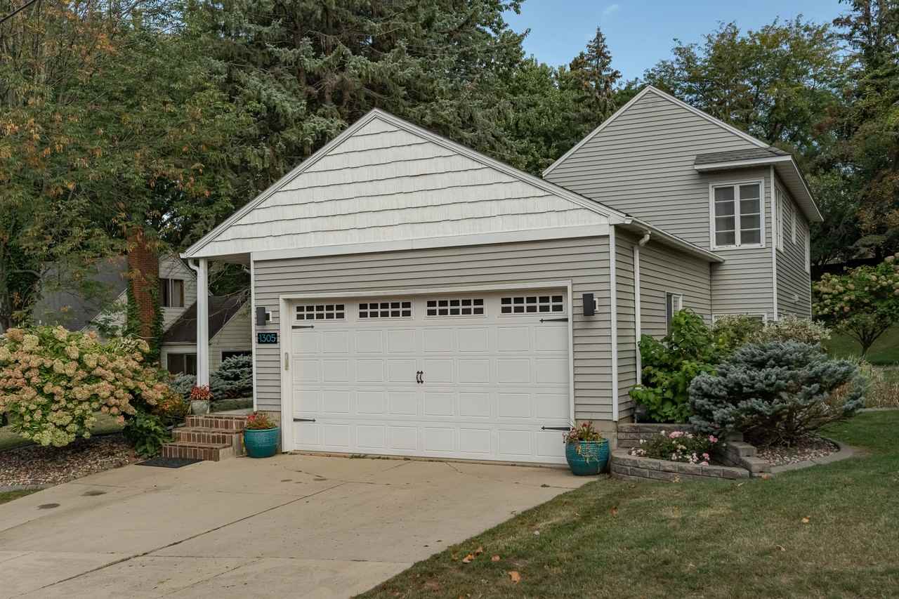 1305 9th St Sw #NA - Photo 5 of 47