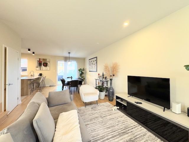 2634 Rue Des Salicaires - Photo 3 of 23