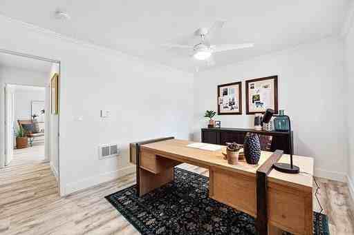 1606 Westcliff Dr. - Photo 4 of 25