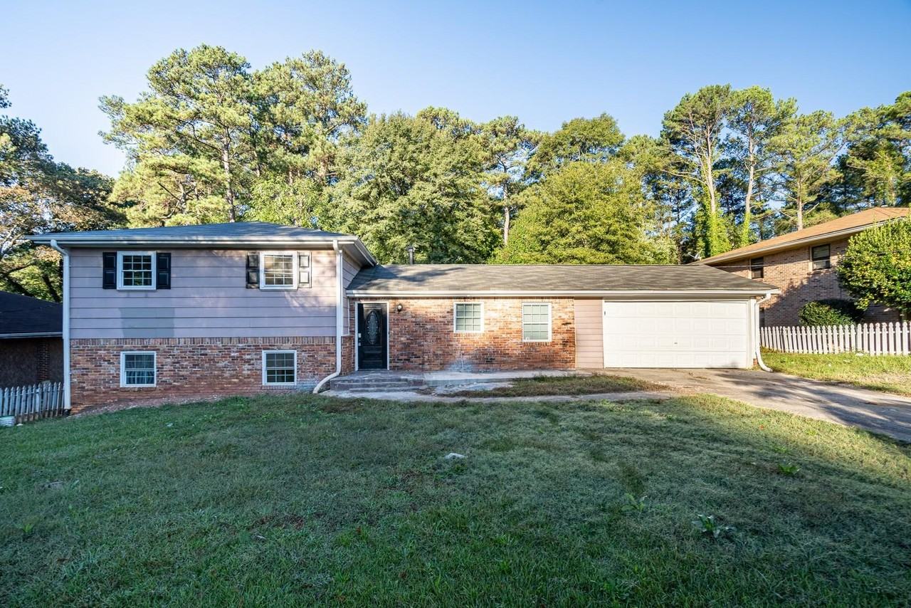 Renee Dr - Photo 6 of 10