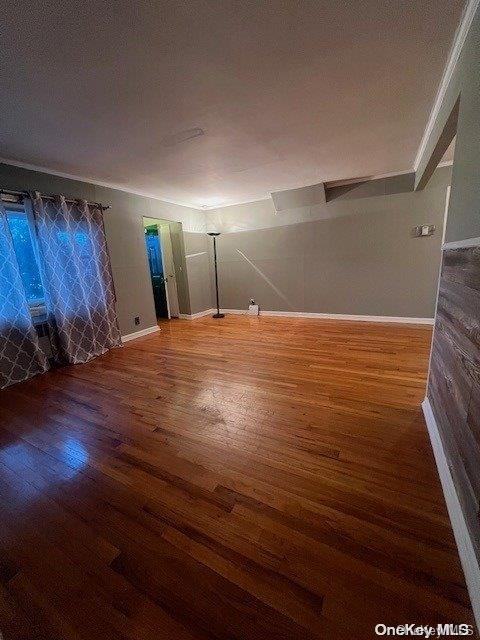 1975 Longfellow Ave - Photo 3 of 9