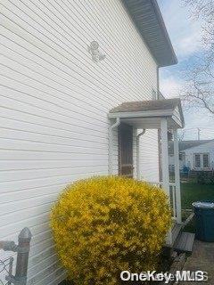 58 Wilson Ave - Photo 2 of 16