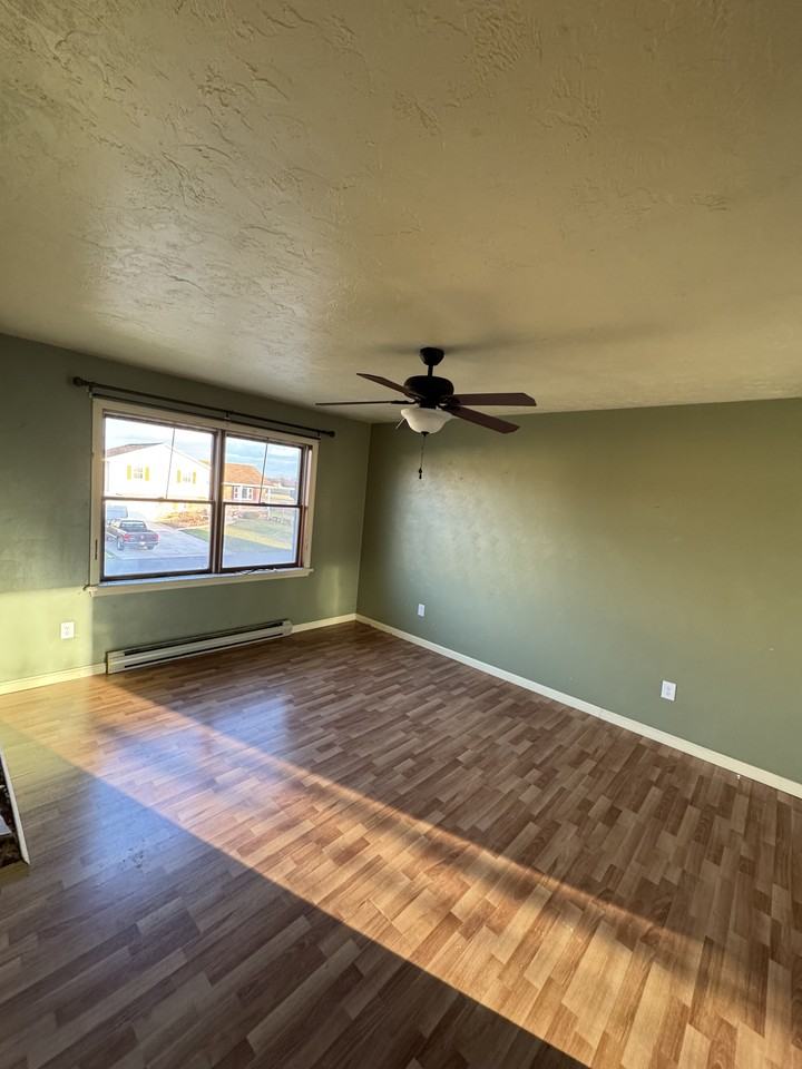 35 Fawn Avenue - Photo 3 of 18