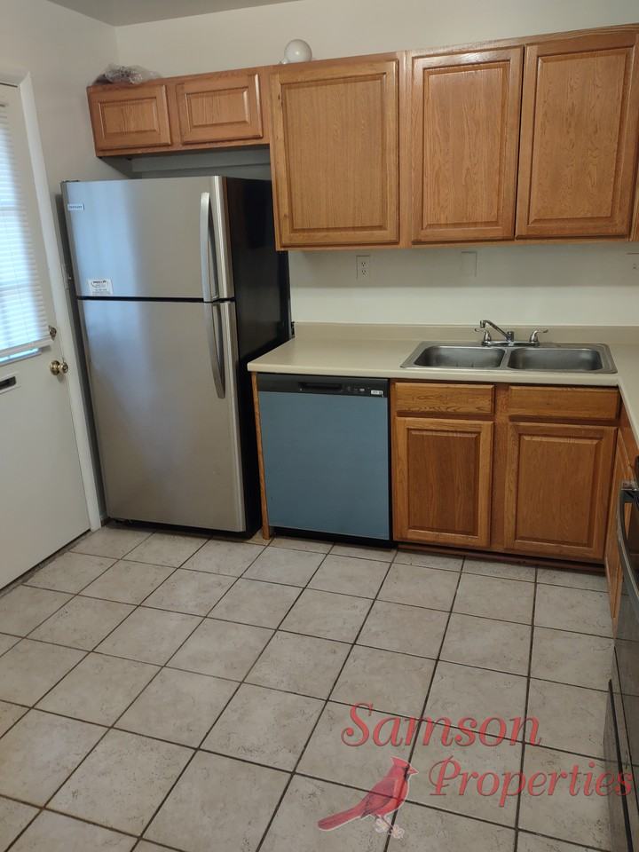 9626 Lindenbrook Street - Photo 3 of 18