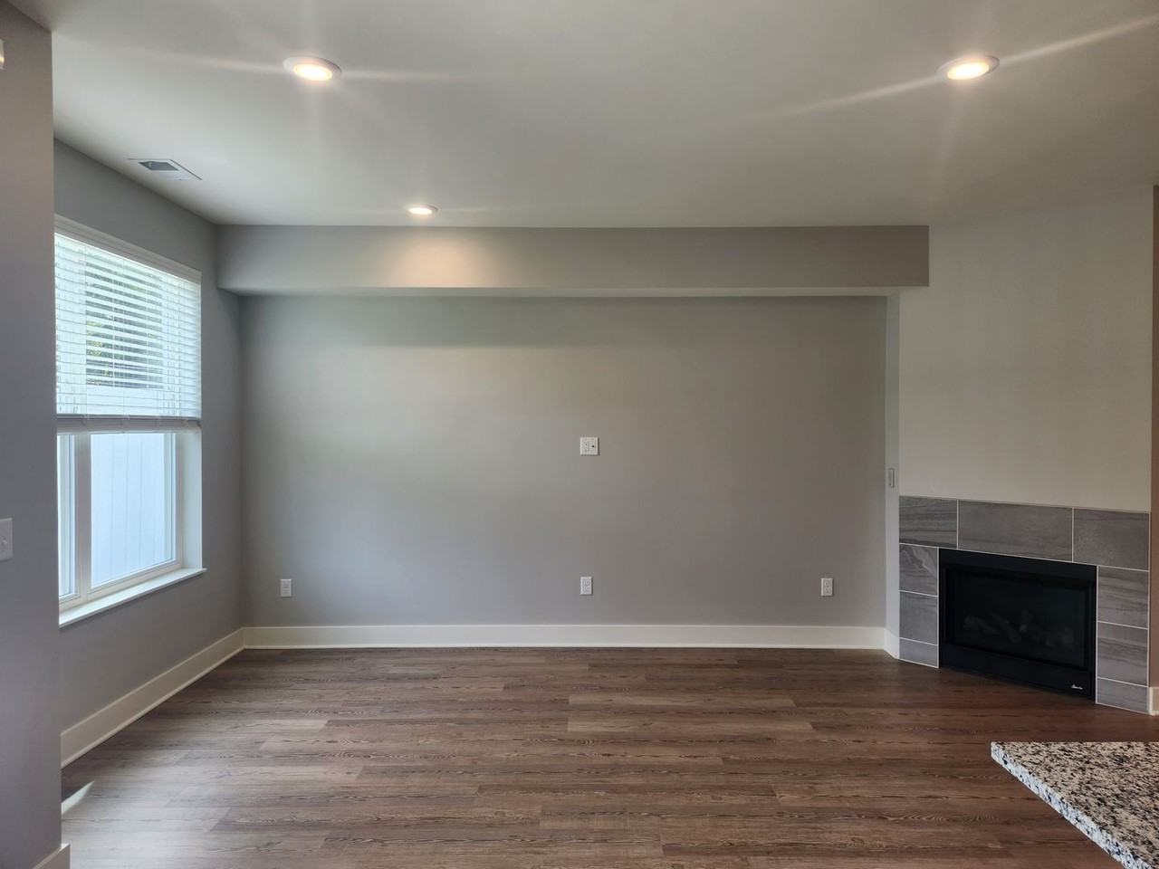 16687 Buckley Dr - Photo 3 of 16