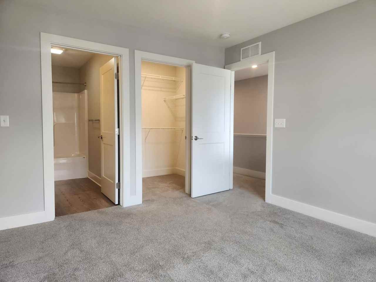 Preserve Townhomes - Photo 7 of 40