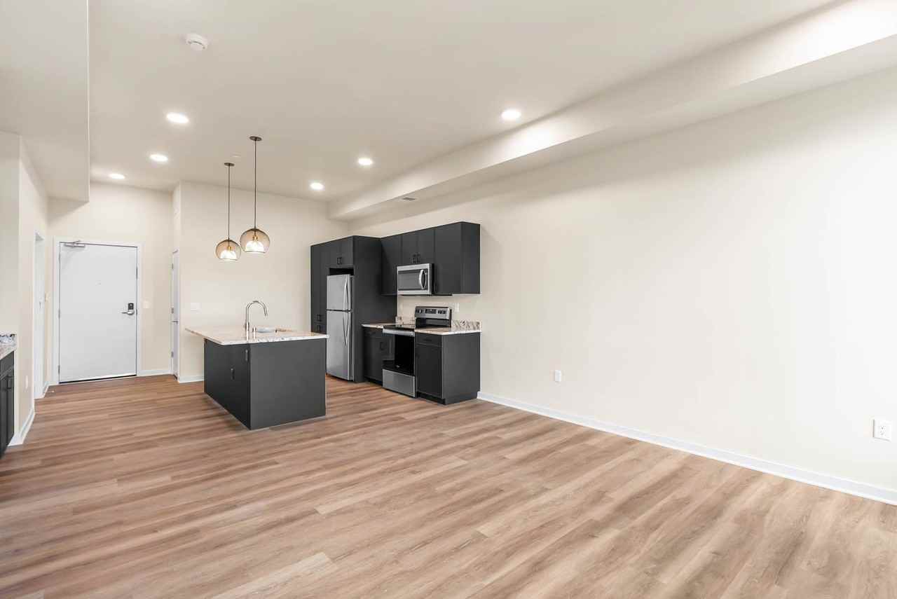 Power House - Photo 7 of 50