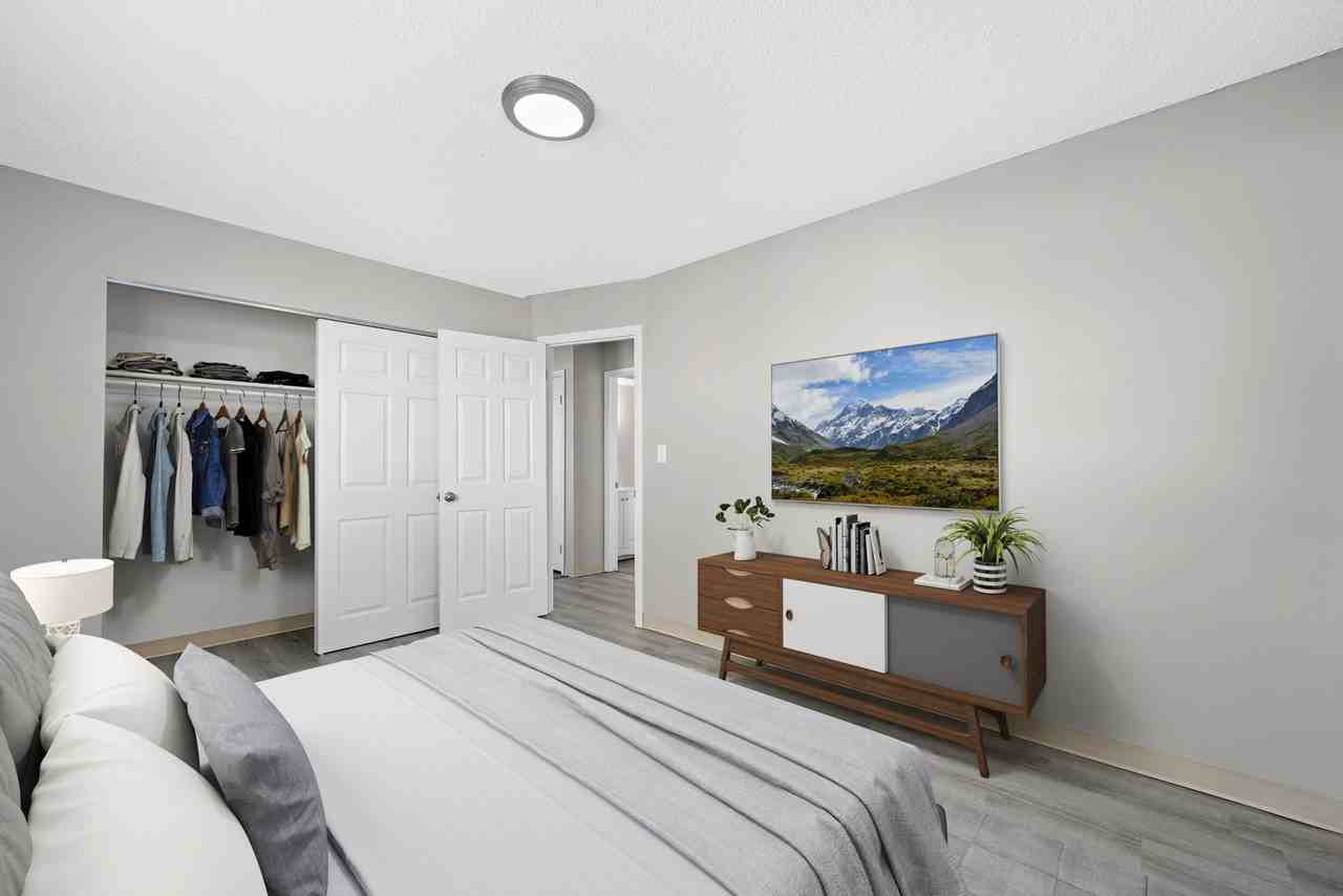 Amazing Renovated Apartments - Photo 5 of 15