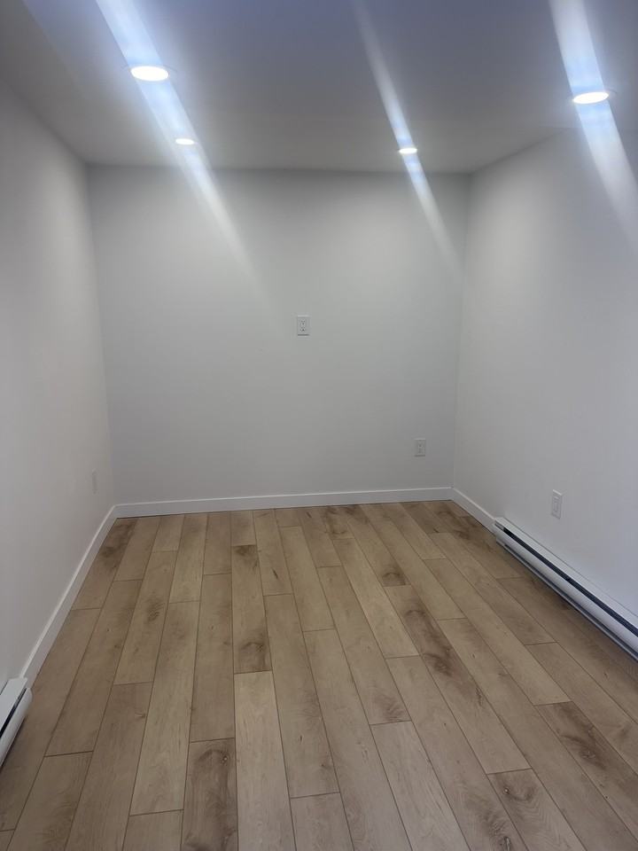 656 St Clair Street - Photo 2 of 10