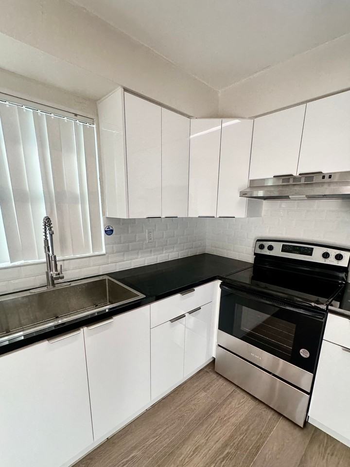 651 NW - Photo 6 of 18