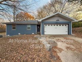 2734 E Cragmont St - Photo 1 of 1
