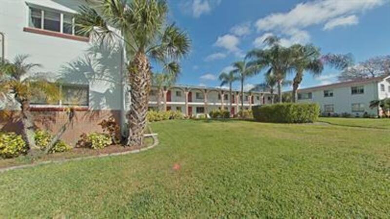 4729 39th Ave N - Photo 5 of 35