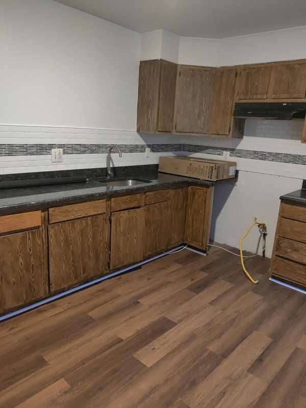 909 N 42nd St - Photo 3 of 19